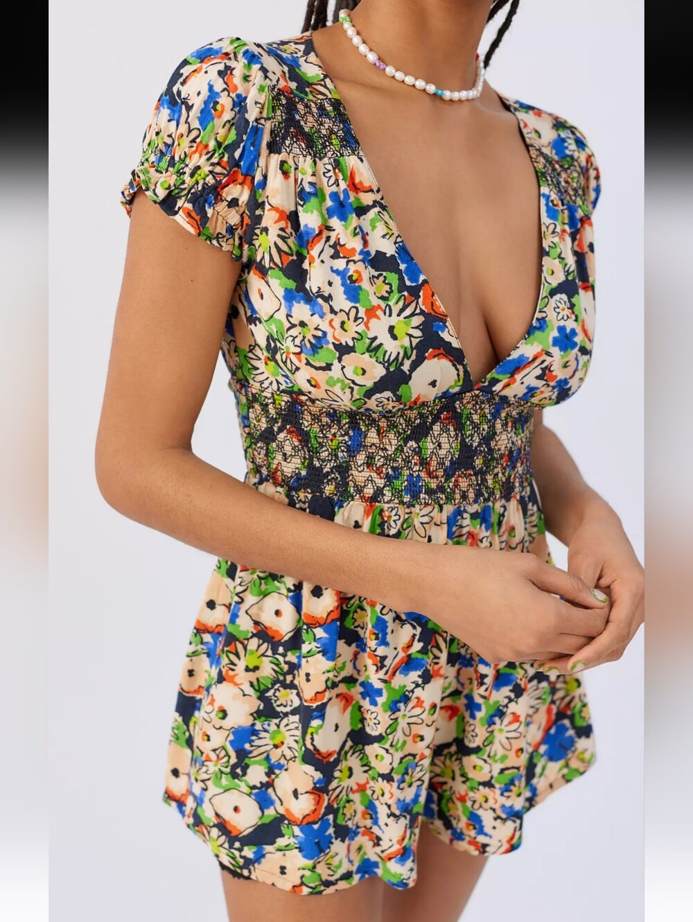 Urban Outfitters NEW UO Laney Floral Open Back Smocked Shorts Romper SZ Medium